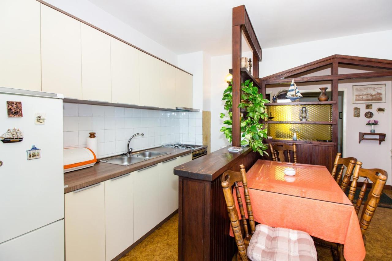 Apartment Gordana สปลิท ภายนอก รูปภาพ
